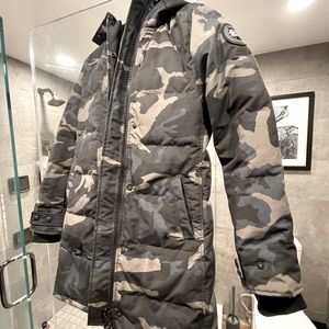 XS Black Label Canada Goose Women’s Jacket